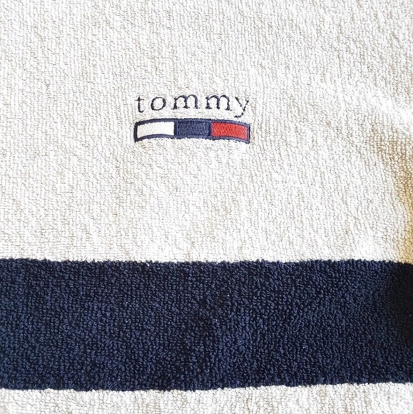 Tommy Hilfiger SOFT Terry Cloth Grey Crew Neck Pull Over Fleece Sweater Sz Large - Picture 2 of 5